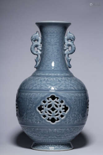 QIANLONG MARK, CHINESE BLUE GLAZED VASE