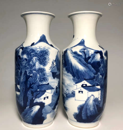 CHINESE BLUE & WHITE VASE