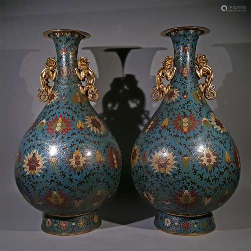 A PAIR OF QING DYNASTY  CLOISONNE,DRAGON EARS YU HU CHUN BOTTLES