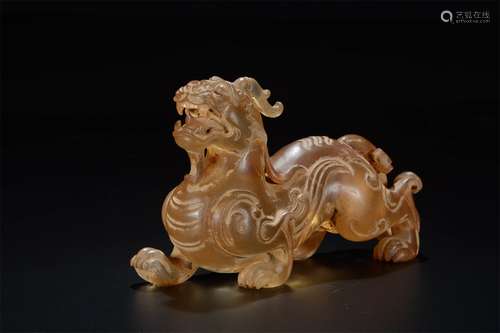 A QING DYNASTY OLD  GLAZE AUSPICIOUS BEAST