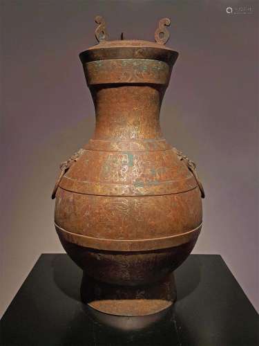 A WARRING STATES PERIOD BRONZE POT WITH GOLD AND SILVER