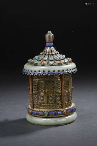 Covered silver box filigree, enamelled and inlaid …