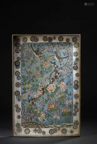 Tray in bronze and cloisonné enamels China, 19th c…