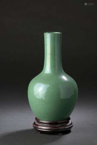 Green monochrome porcelain vase China 19th century…