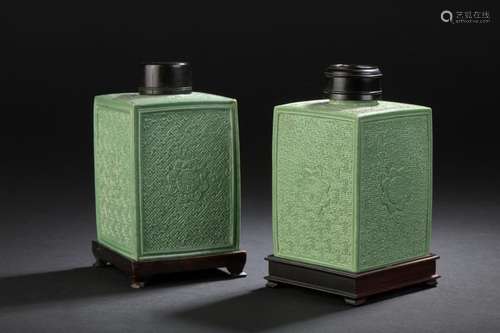 Pair of tea boxes in green monochrome porcelain Ch…