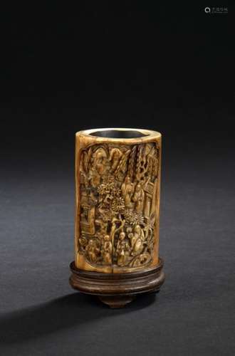 Small ivory brush pot China, 18th 19th century Cyl…