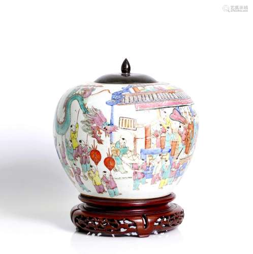 an antique, Chinese, Qing dyn. Container,