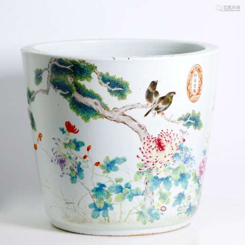 Chinese, big porcelain Jardinière, republic period,