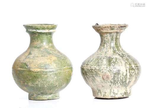 pair of Han dyn. Antique Chinese straw glazed, ceramic wear vases