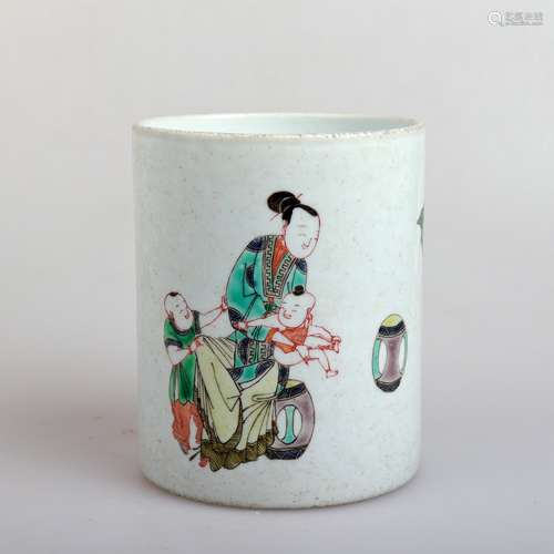 a chinese wucai porcelain brush pot in the 18th century