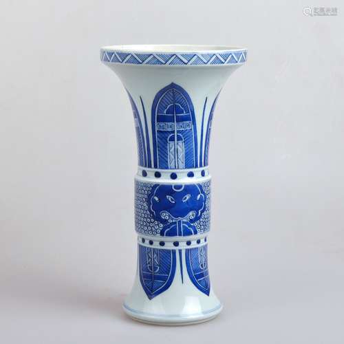 a chinese blue and white porcelain vase in the 18th century