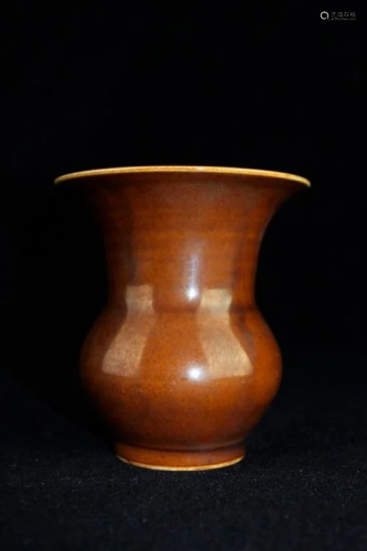 Chinese Ming Porcelain Brown Glaze Vase