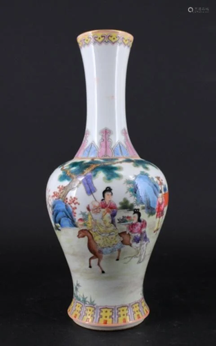 Chinese Qing Porcelain Famille Rose Vase