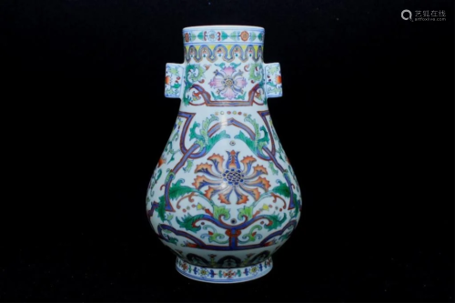 Chinese Qing Porcelain DouCai Vase