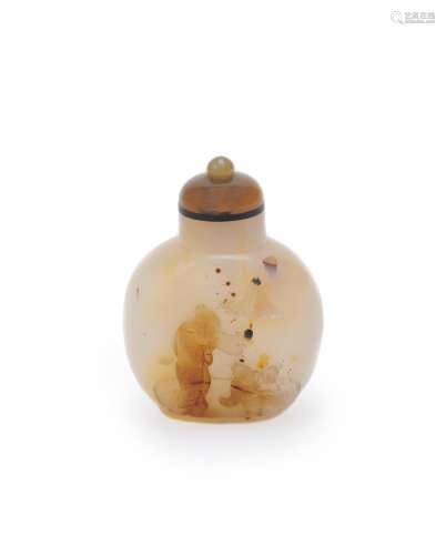 A Chinese shadow agate snuff bottle