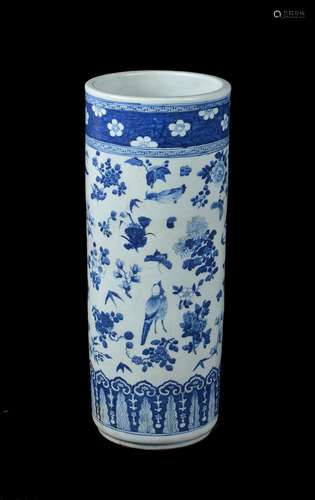 A Chinese blue and white umbrella holder