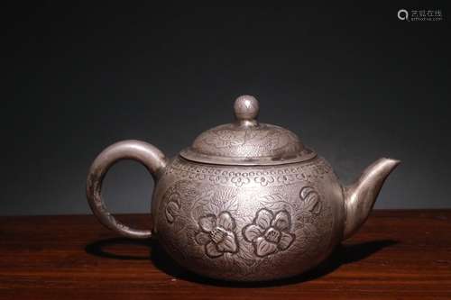 A Chinese Silver Floral Pattern Teapot