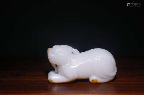 A Chinese Hetian Jade Beast Ornament