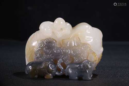 A Chinese Hetian Jade Figure&Elephant Ornament