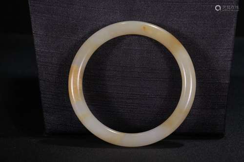 A Chinese Hetian Jade Bangle