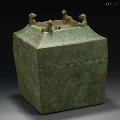 A Chinese Bronze Ware Box With Lid