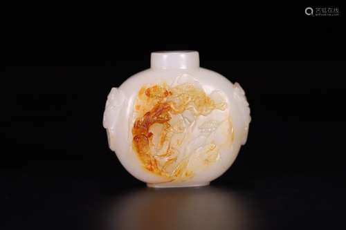 A Chinese Hetian Jade Lion Pattern Snuff Bottle