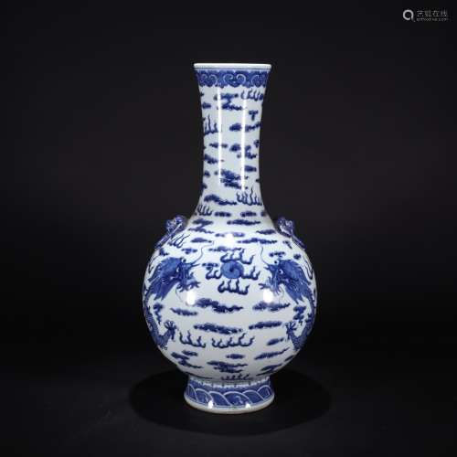 A Chinese Blue and White Dragon Pattern Porcelain Double Beast Ears Vase