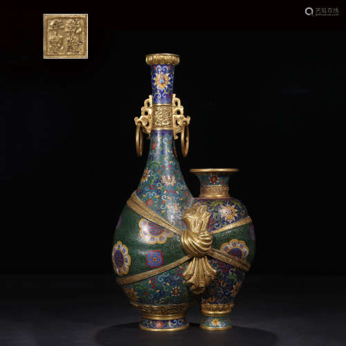 A Chinese Gild Bronze Cloisonne Enamel Vase