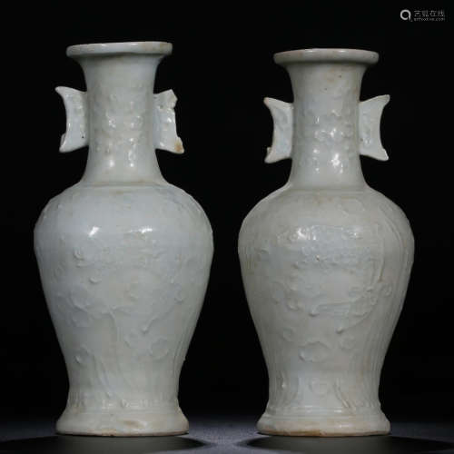 A Pair of Chinese Sweet White Glazed Floral Carved Porcelain Double Ears Vase