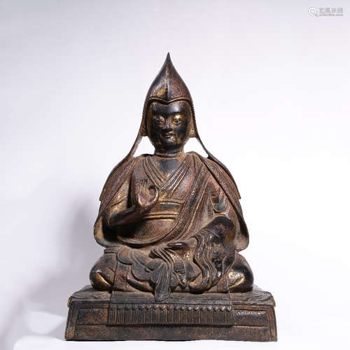 A Chinese Gild Bronze Statue of Tsongkhapa