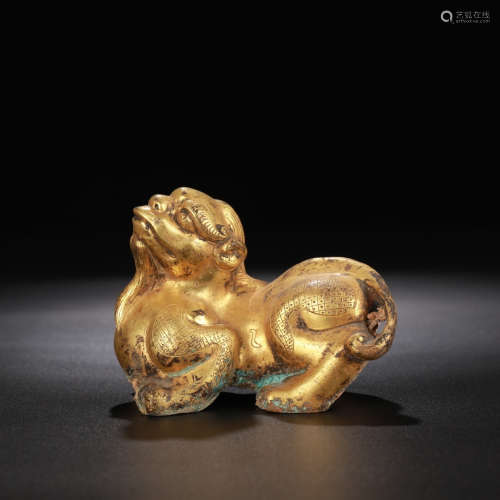 A Chinese Gild Bronze Beast Shaped Paper Weight