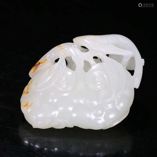 A Chinese Hetian Jade Carved Ornament