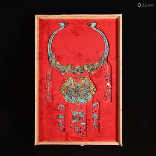 A Chinese Gild Silver Kingfisher craft Dragon Pattern Necklace