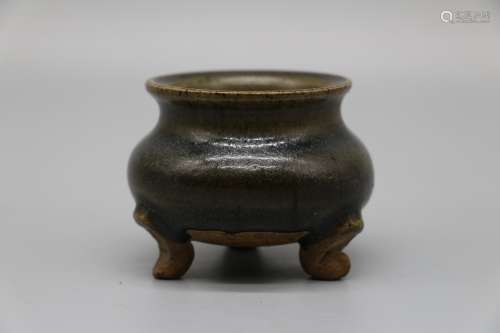 Jun porcelain censer in Jin Dynasty