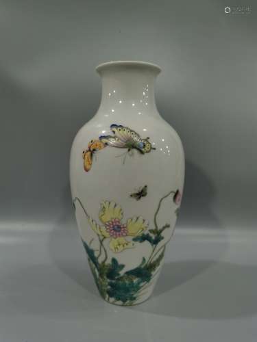Rose vase decorated with pink butterfly and flower pattern