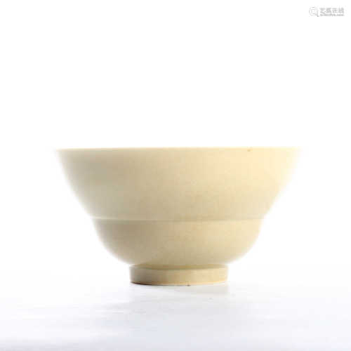 Beige glazed waist bowl