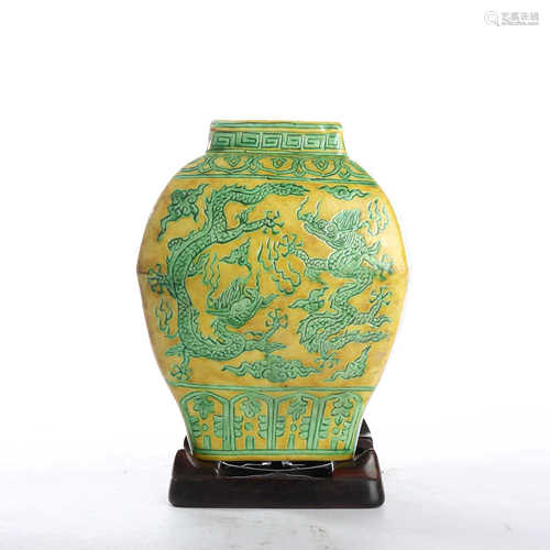 Yellow glaze green dragon square pot