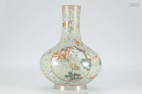 Qing Qianlong famille rose vase with figure pattern