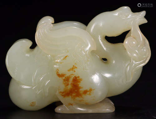 A HETIAN JADE CARVED GOOSE SHAPE PENDANT