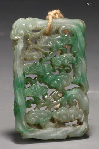 A JADEITE CARVED GANODERMA PATTERN TABLET