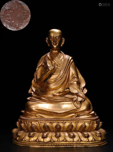 A GILT BRONZE CASTED BUDDHA STATUE