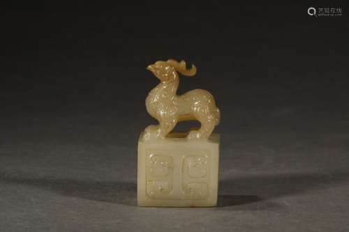 A Hetian Jade Deer Button Seal