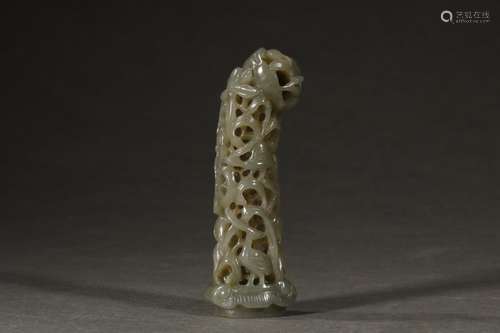 A Hetian Jade Ornament