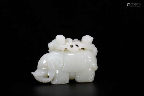 A Hetian Jade Elephant&Figure Ornament