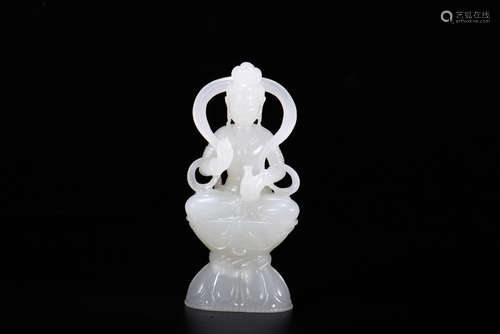 A Hetian Jade Guanyin Ornament