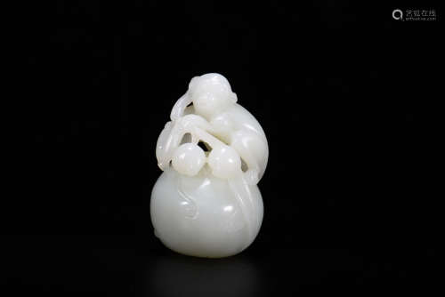 A Hetian Jade Monkey Carved Hand Piece
