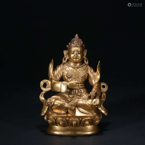 Qing dynasty gilt bronze statue of Dharmapalas
