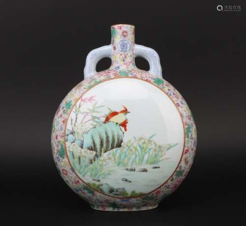 A famille-rose 'floral' vase,Qing dynasty