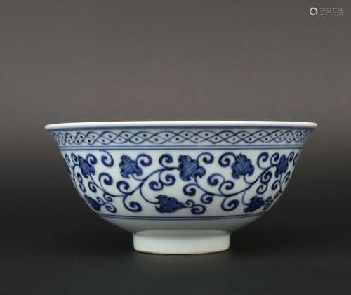 A blue and white 'floral' bowl,Ming dynasty