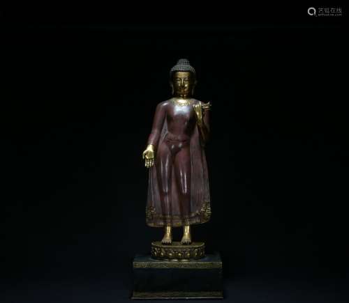 Ming dynasty gilt bronze statue of sitting Gwan yin